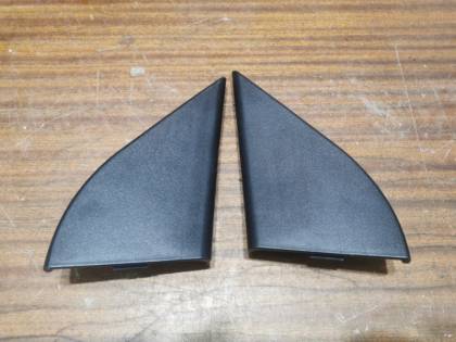 Уголок двери SR50