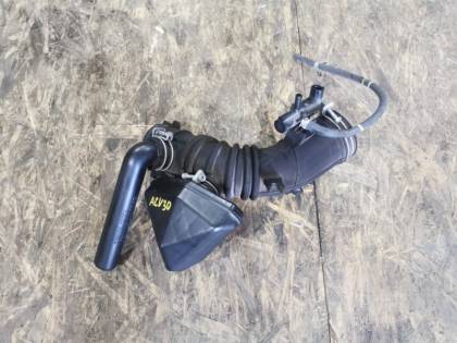 Патрубок воздушного фильтра ACV30