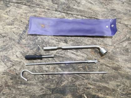 Набор инструментов J210G