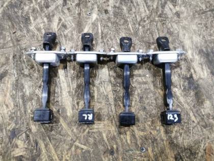 Ограничитель двери CW6W