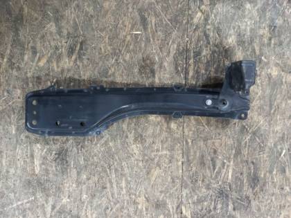 Балка продольная под ДВС ZZE122