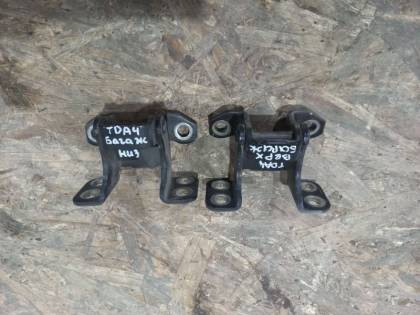 Петля двери багажника TDA4W