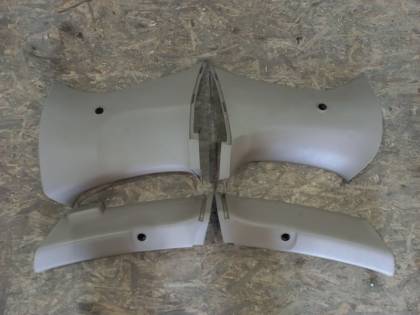 Накладка на стойку кузова RA9