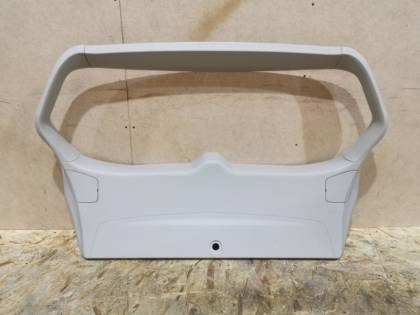 Обшивка двери багажника CW6W