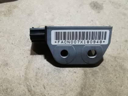 Датчик airbag S50