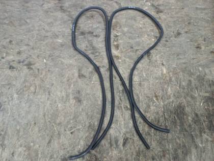 Уплотнитель проема двери AGL10