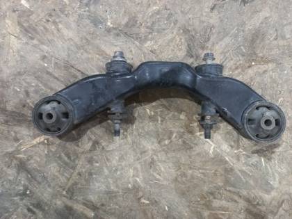 Кронштейн редуктора GSU35