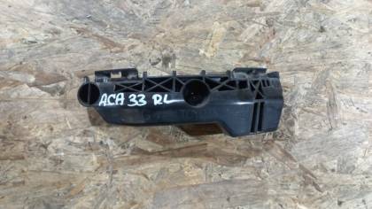 Крепление бампера ACA33