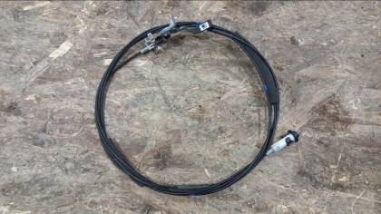 Трос лючка топливного бака ACA33