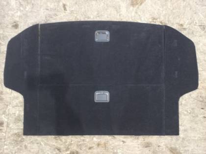 пол багажника VM4