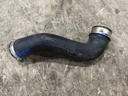 Патрубок интеркулера 5NCTH