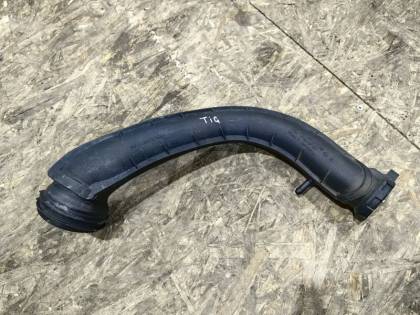 Патрубок воздушного фильтра 5NCTH