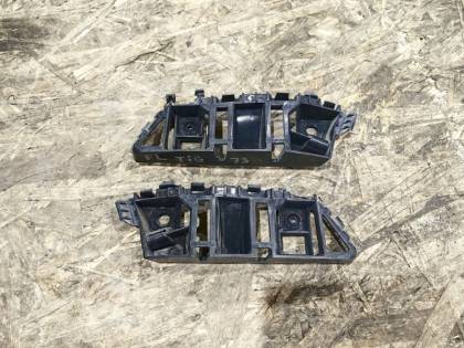 Крепление бампера 5NCTH