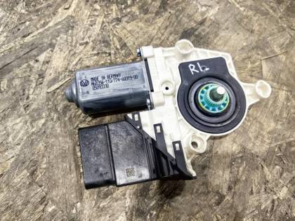 Мотор стеклоподъемника 5NCTH