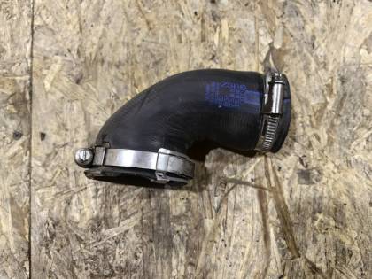 Патрубок интеркулера 5NCTH