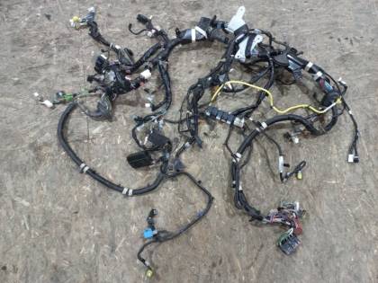 Проводка под капот VM4