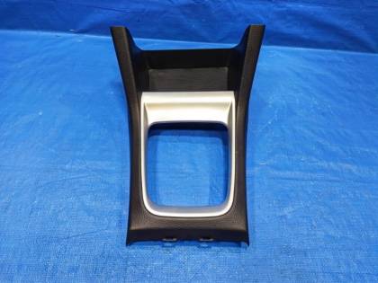 Консоль КПП VM4