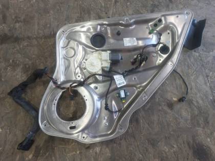 Стеклоподъемный механизм 204048