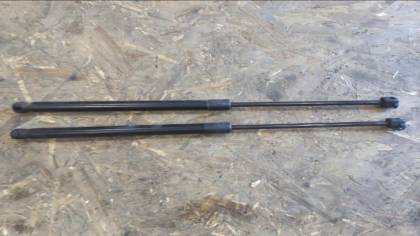 Амортизатор капота 204048