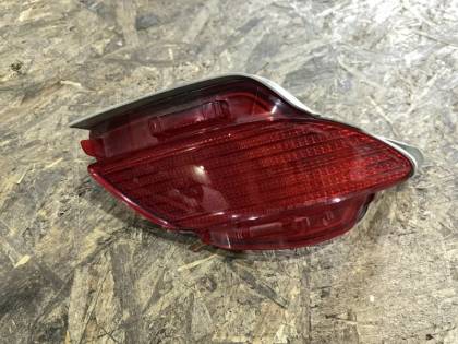 Катафот бампера GGL16