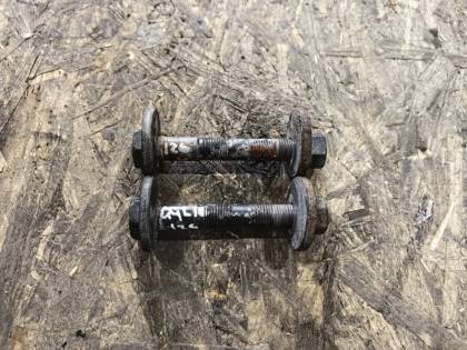 Болт развальный GGL16