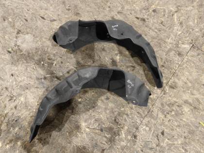 Подкрылок задний BM6FJ