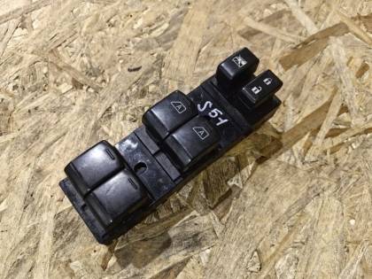 Блок управления стеклоподъемниками S51