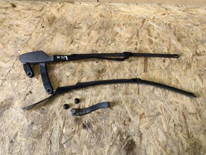 Держатель щетки стеклоочистителя 204048