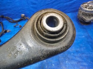 Рычаг VOLKSWAGEN TIGUAN OEM 1K0501530C 1K0501529F 5NCTH 2014